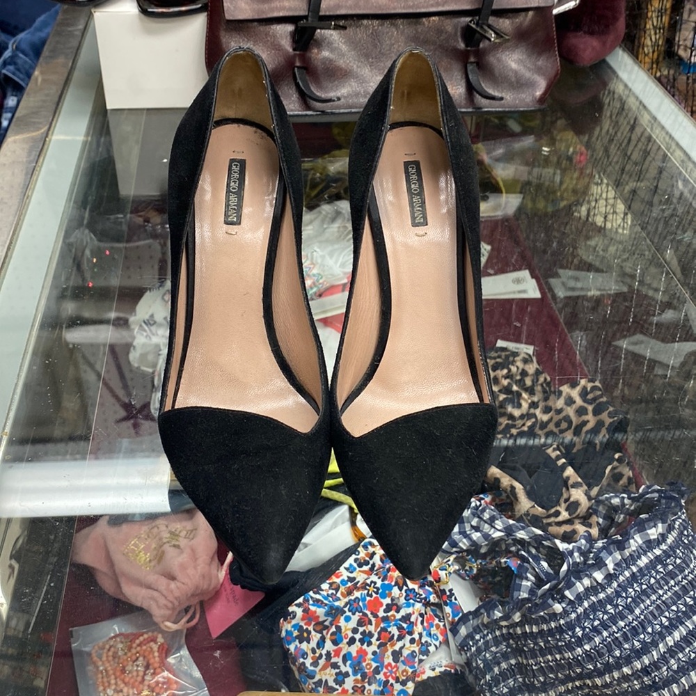 Vintage Giorgio Armani Black Heels -Sz 37